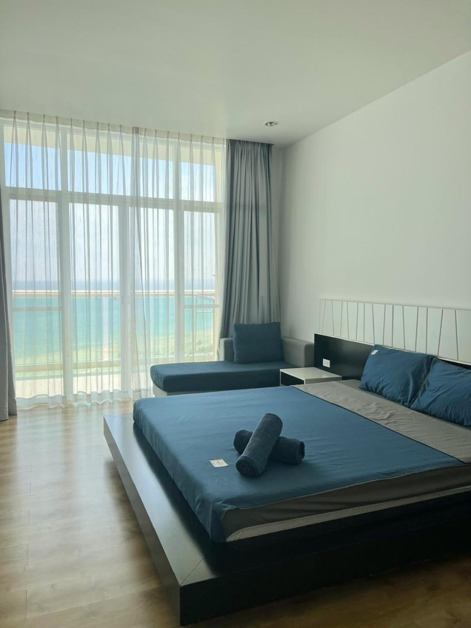 Ocean View - Ocean Vista & Sealink Mui Ne Apartment *